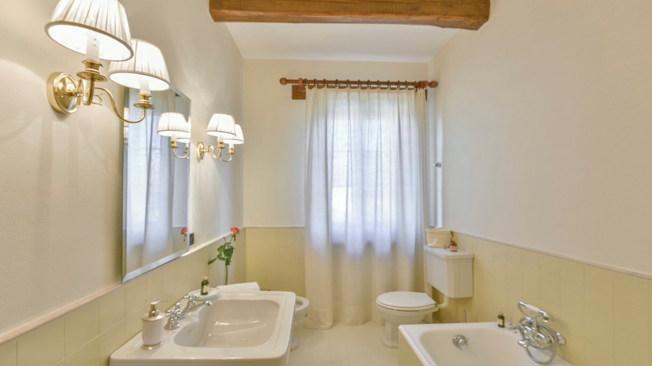 Photo of Bathroom in Camaiore