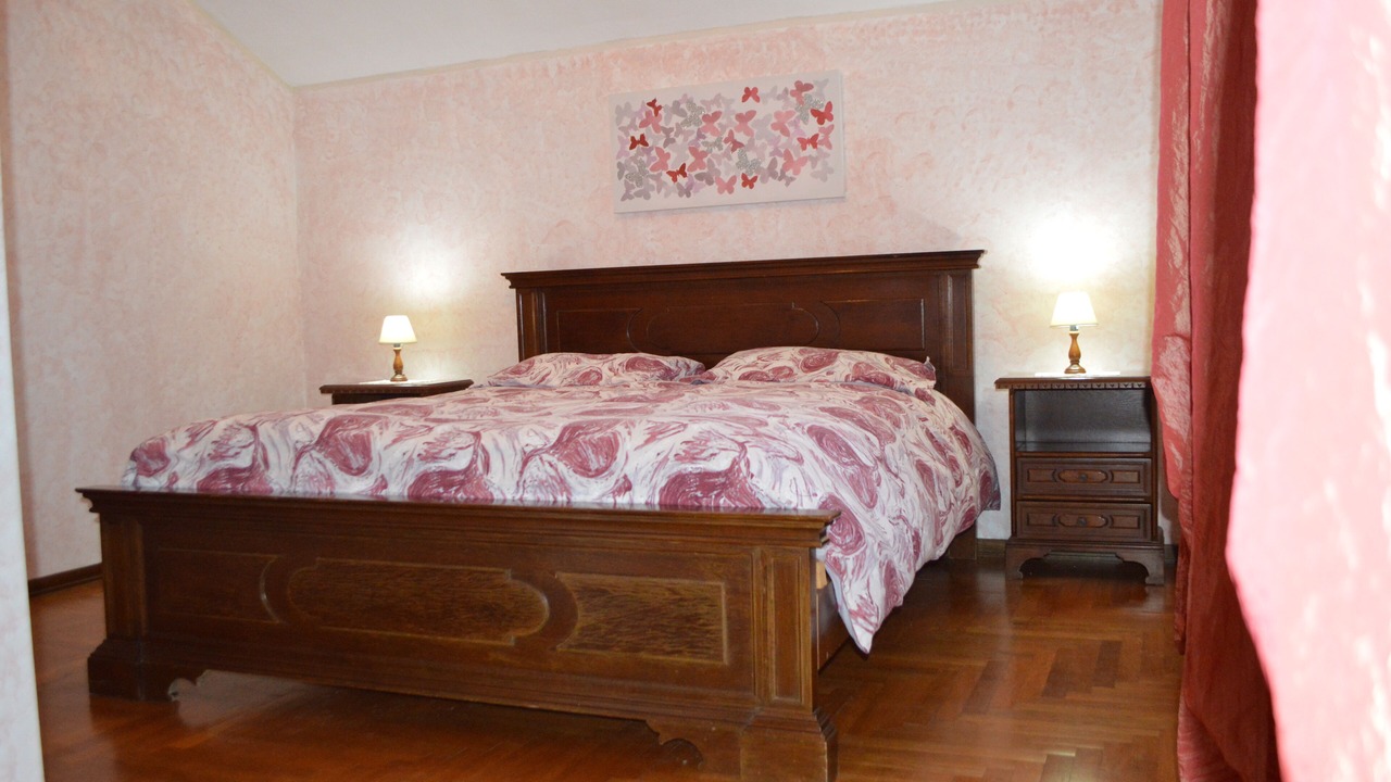 Photo of Bedroom in Fivizzano