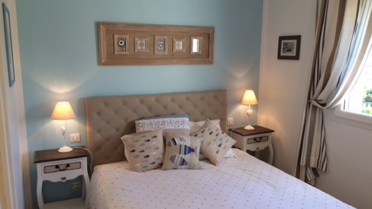 Photo of Bedroom in Mouans-Sartoux