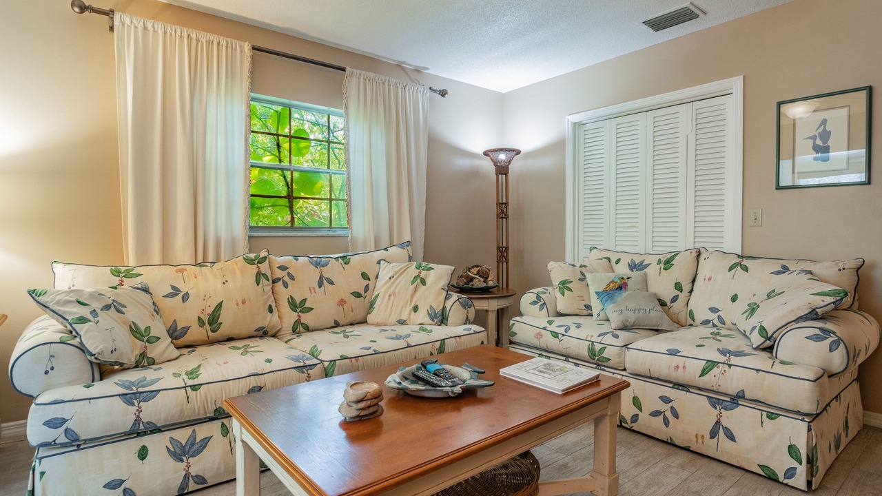 Photo of Livingroom in Maitland