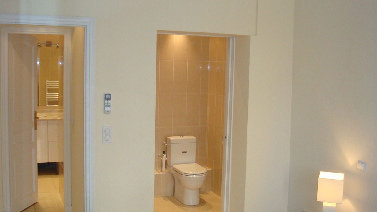 Photo of Bathroom in Cannes City Centre