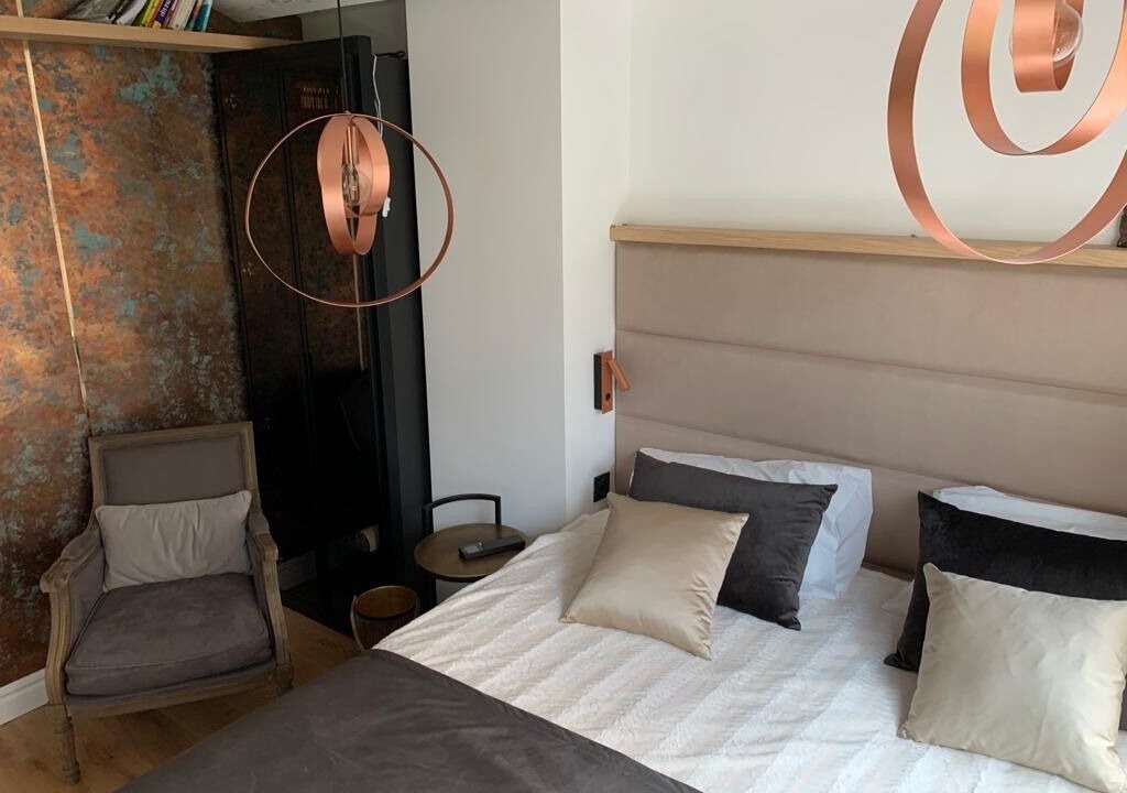 Photo of Bedroom in Riou - Petit Juas - Av de Grasse