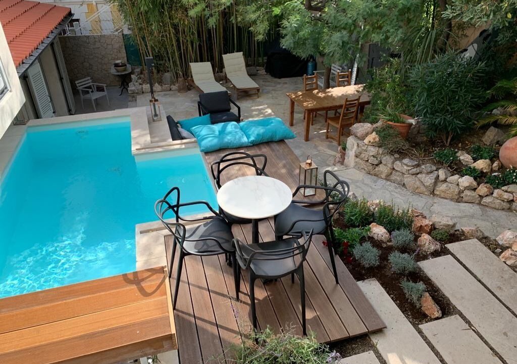 Photo of Outdoor in Riou - Petit Juas - Av de Grasse