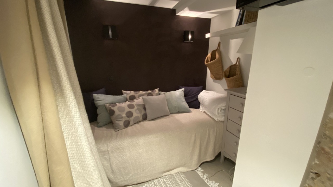 Photo of Bedroom in Riou - Petit Juas - Av de Grasse