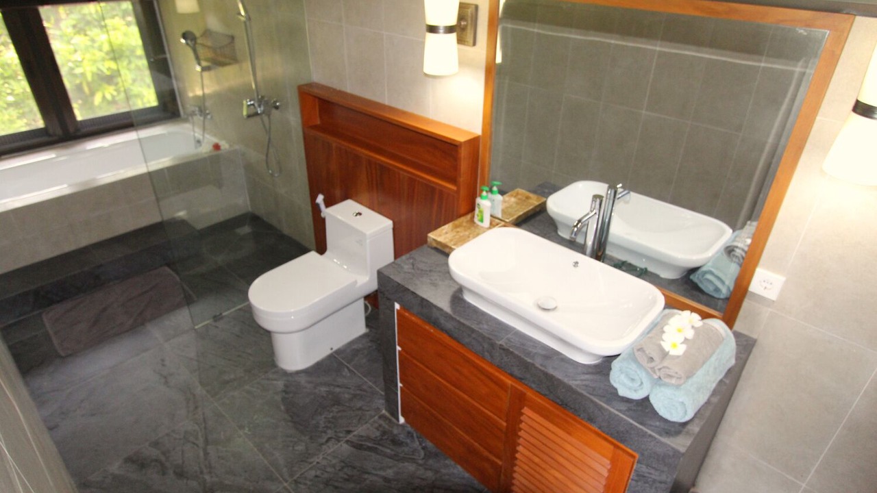 Photo of Bathroom in Lokapaksa
