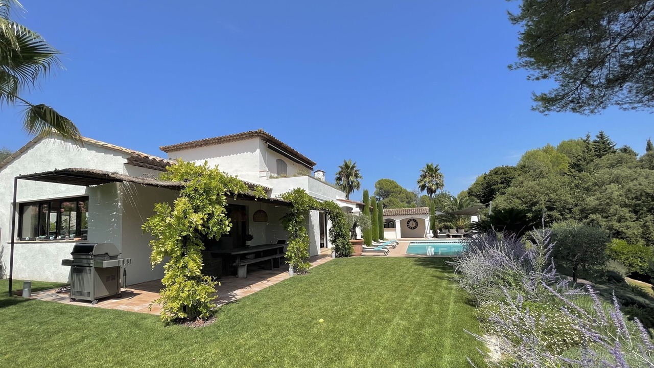 Photo of Outdoor in Biot