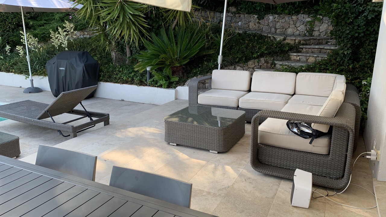 Photo of Patio Balcony in Carros