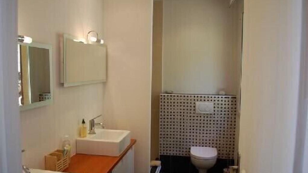 Photo of Bathroom in Theoule-Superieur