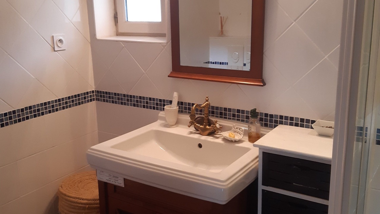 Photo of Bathroom in Le Broc