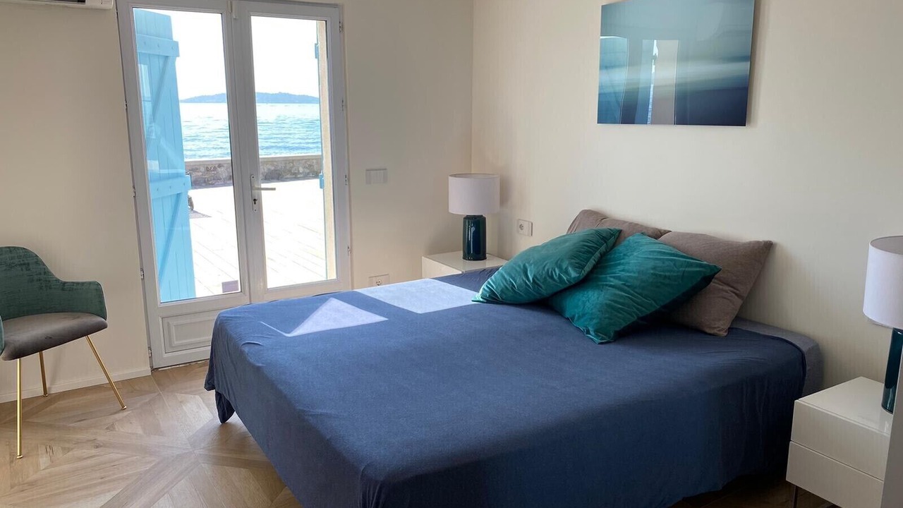 Photo of Bedroom in Sainte-Maxime - Saint-Tropez