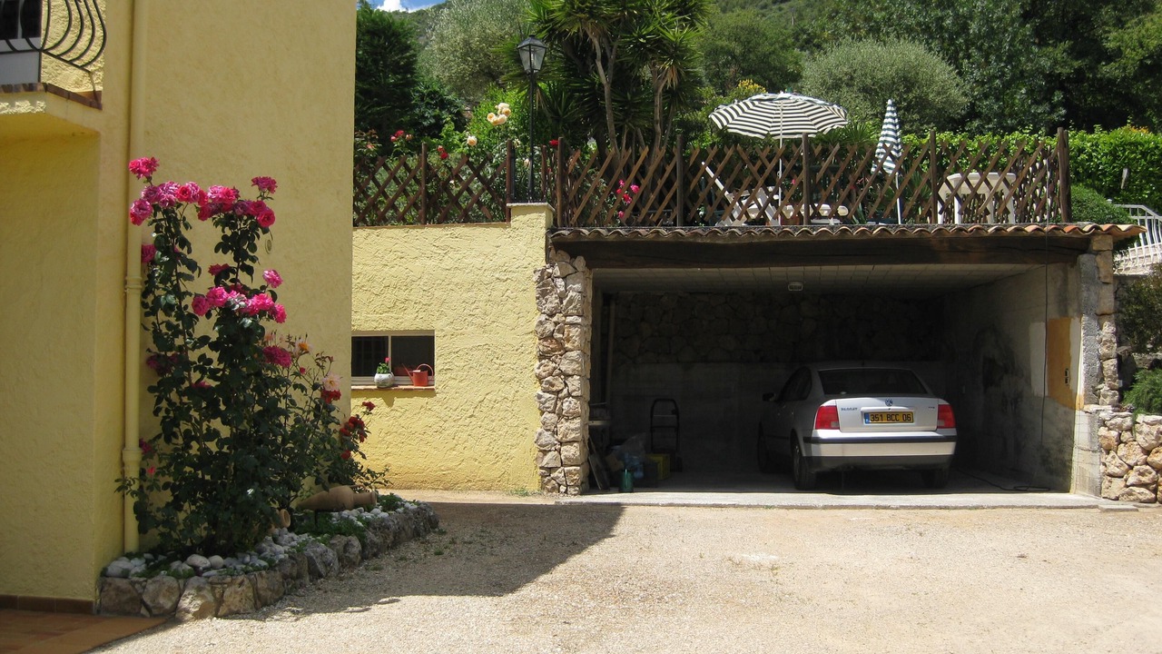 Photo of Outdoor in Gattieres