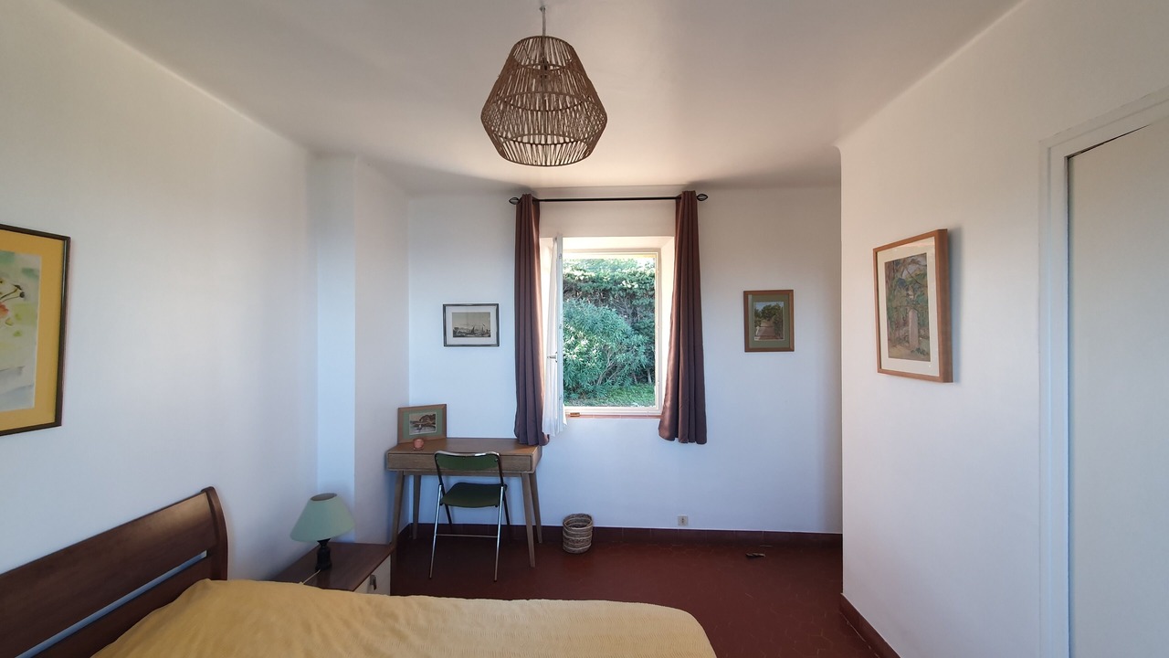 Photo of Bedroom in Saint-Tropez