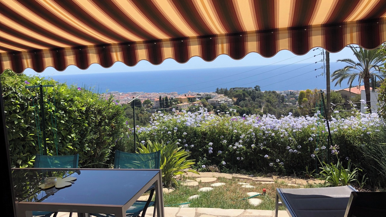 Photo of Outdoor in Saint Pierre de Feric