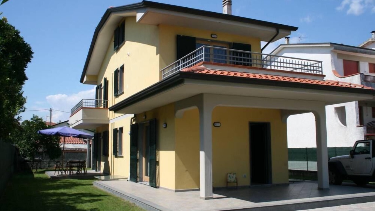 Photo of Others in Torre del Lago Puccini