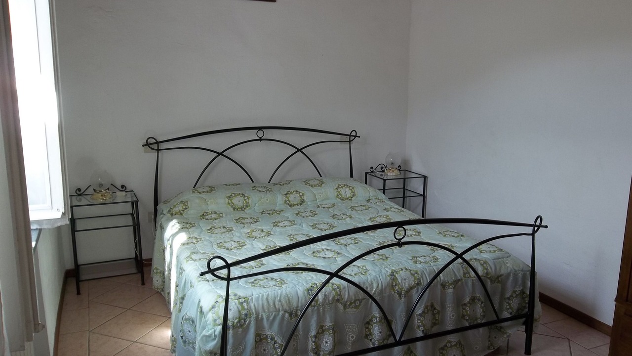 Photo of Bedroom in Montemagno