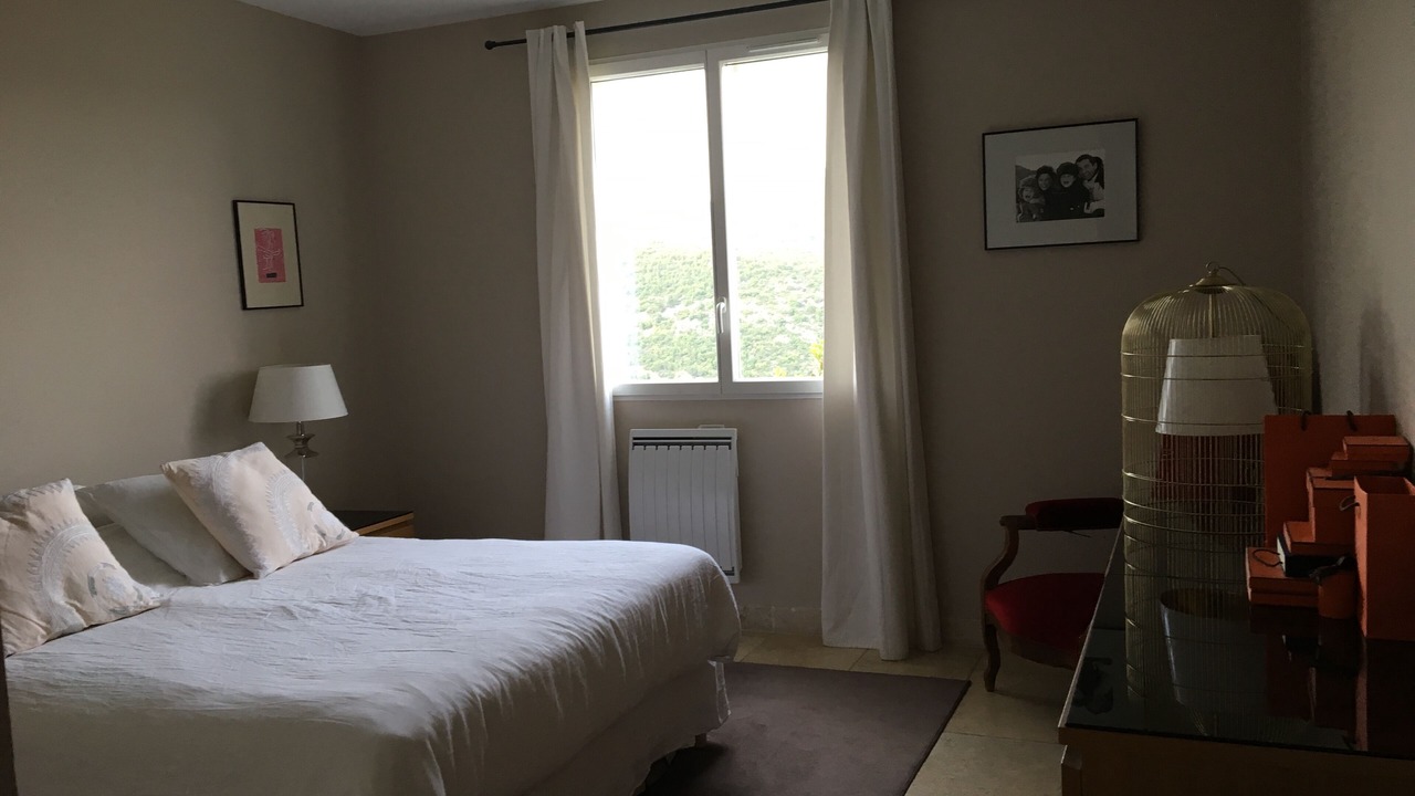 Photo of Bedroom in Falicon