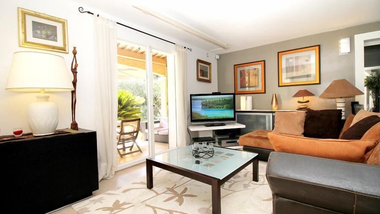 Photo of Livingroom in Valbonne