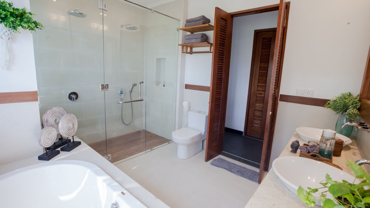 Photo of Bathroom in Candi Dasa