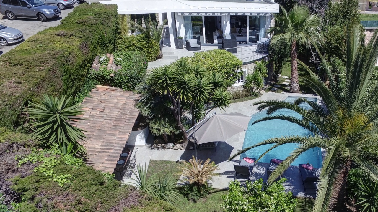Photo of Outdoor in La Croix des Gardes