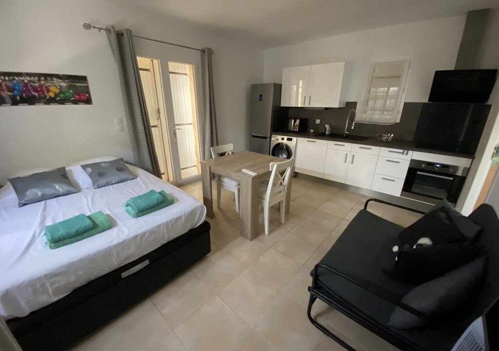 Photo of Bedroom in Roquefort-les-Pins