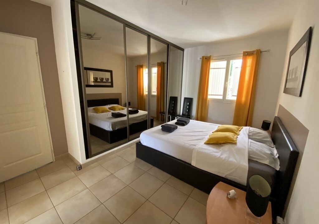 Photo of Bedroom in Roquefort-les-Pins