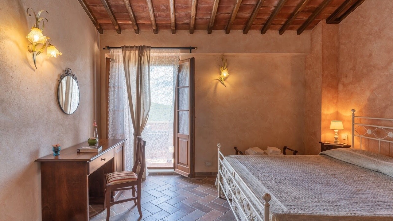 Photo of Bedroom in Civitella in Val di Chiana