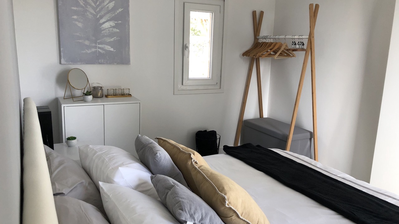 Photo of Bedroom in Golfe Juan