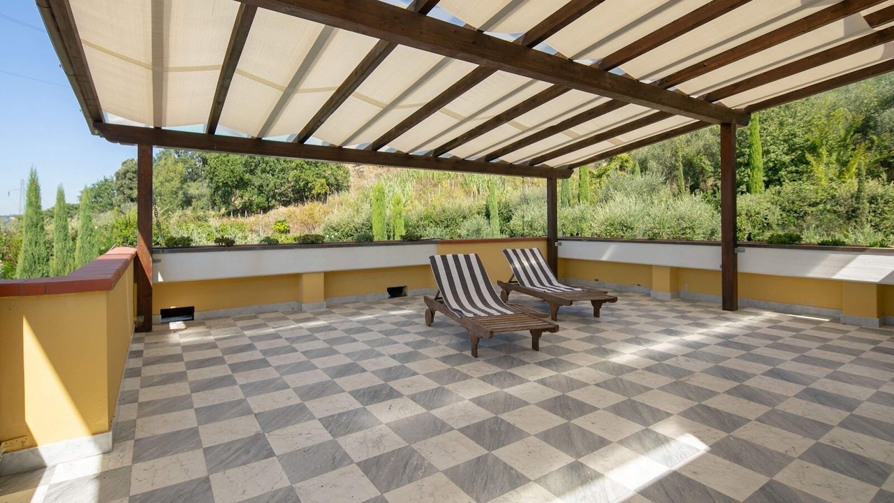 Photo of Patio Balcony in Carrara