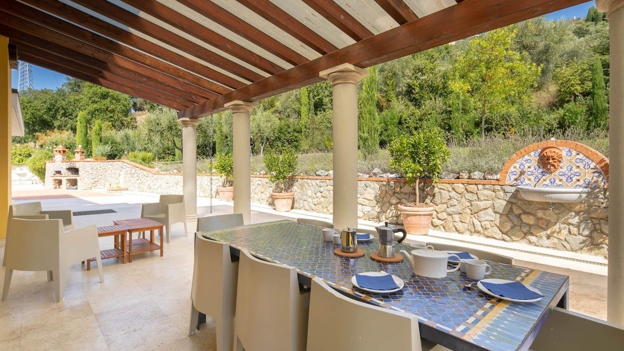 Photo of Outdoor in Carrara