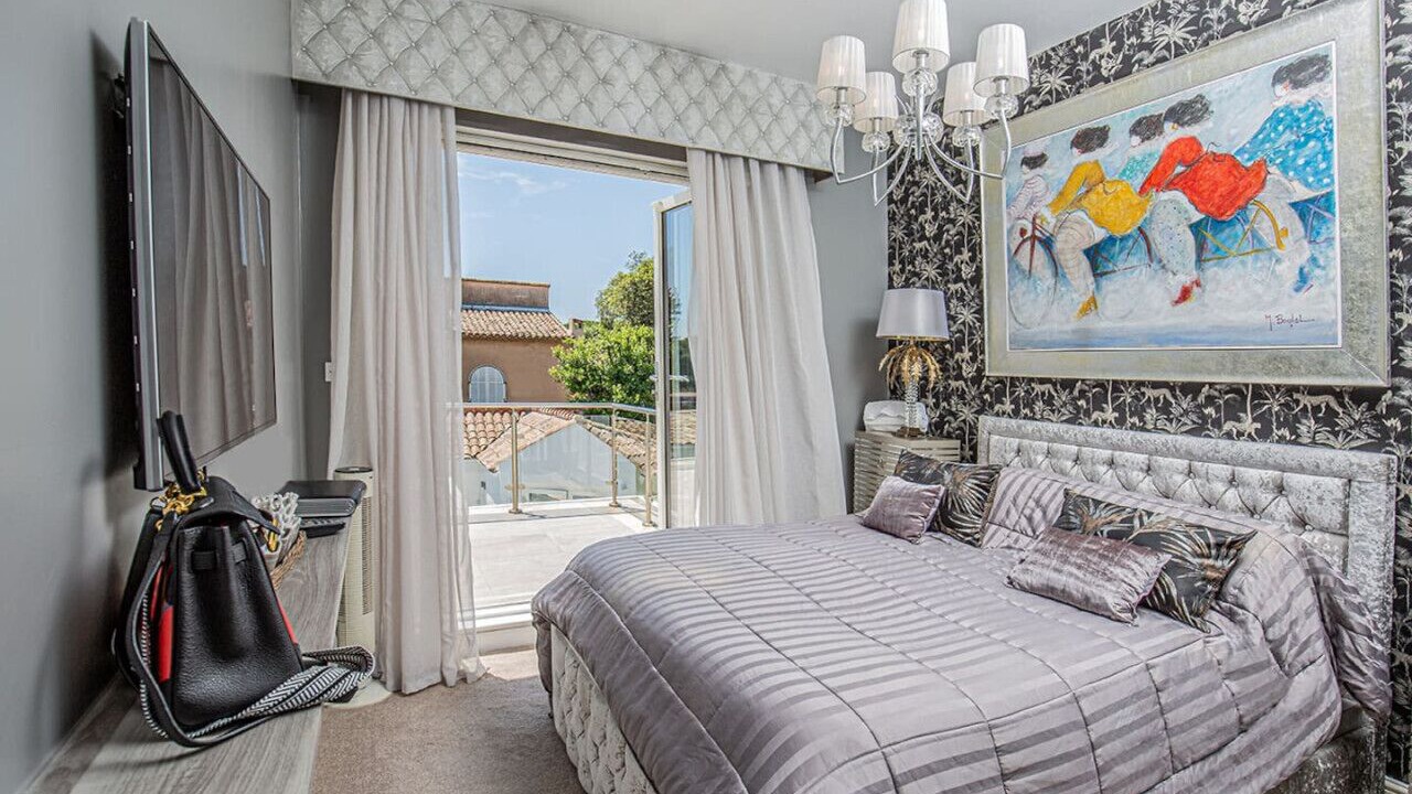 Photo of Bedroom in Cap-d'Antibes