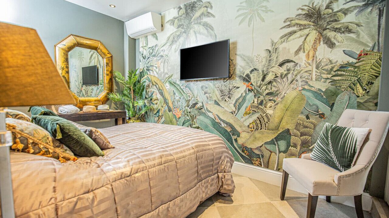 Photo of Bedroom in Cap-d'Antibes