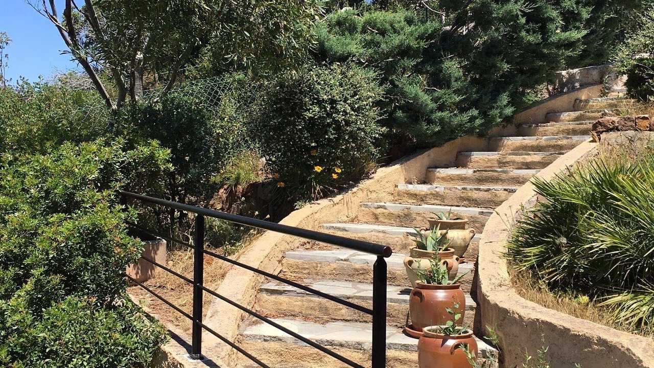 Photo of Outdoor in Antheor