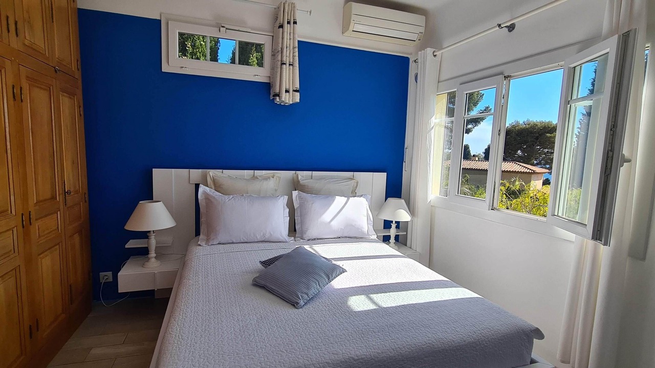 Photo of Bedroom in Le Rayol