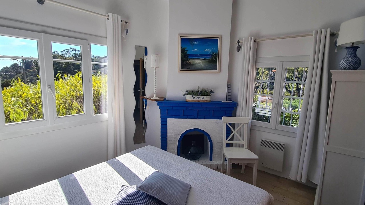 Photo of Bedroom in Le Rayol