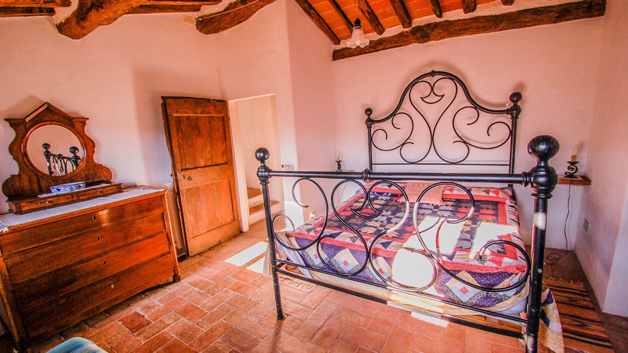 Photo of Bedroom in Buti