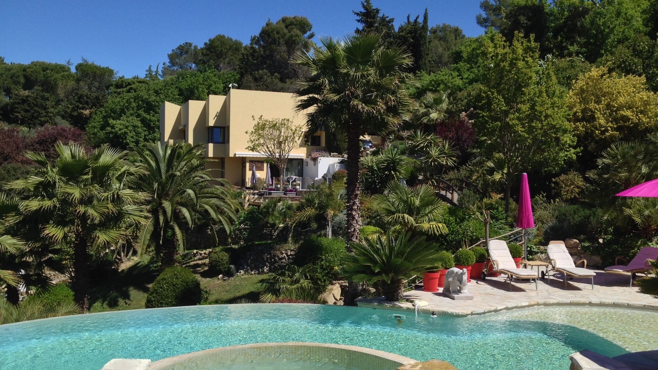 Photo of Others in Mougins