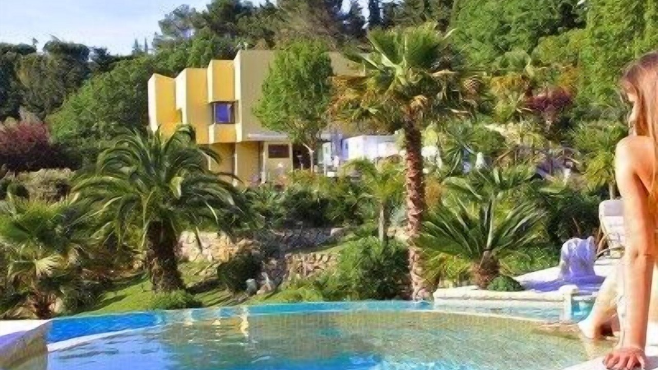 Photo of Others in Mougins