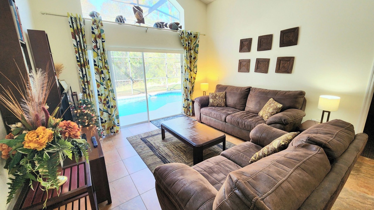 Photo of Livingroom in Lake Berkley