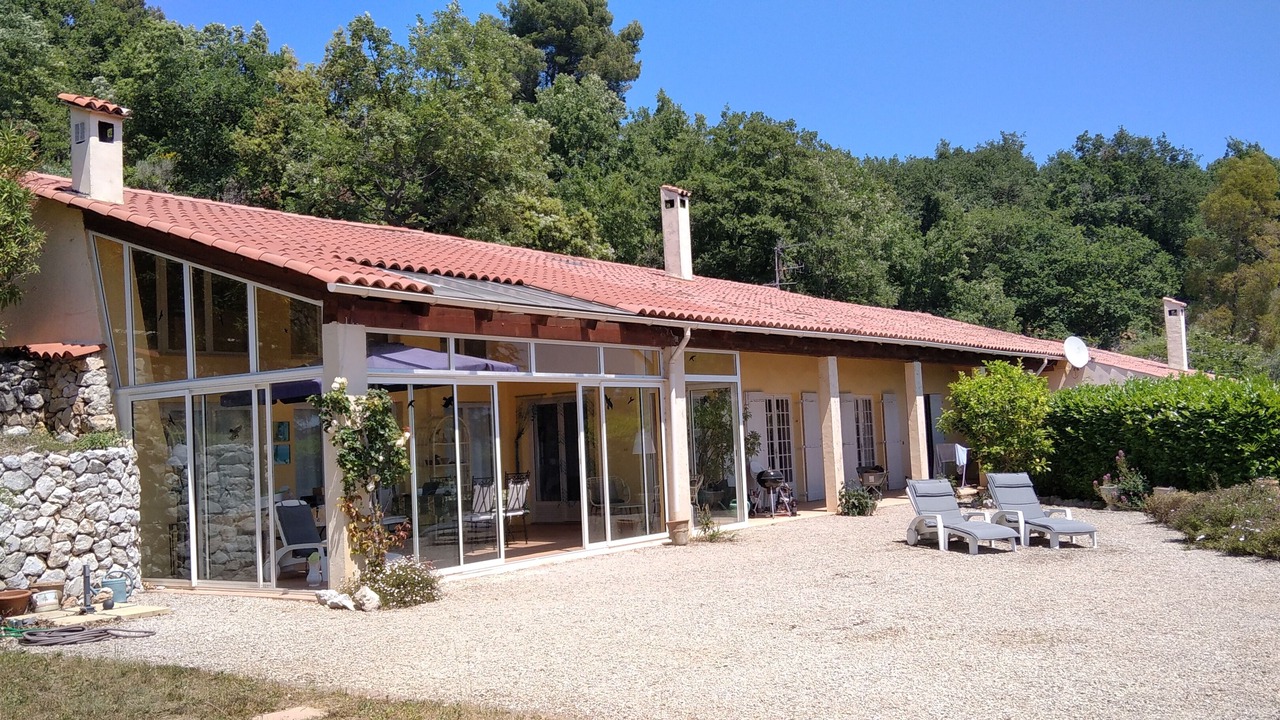 Photo of Outdoor in Gattieres