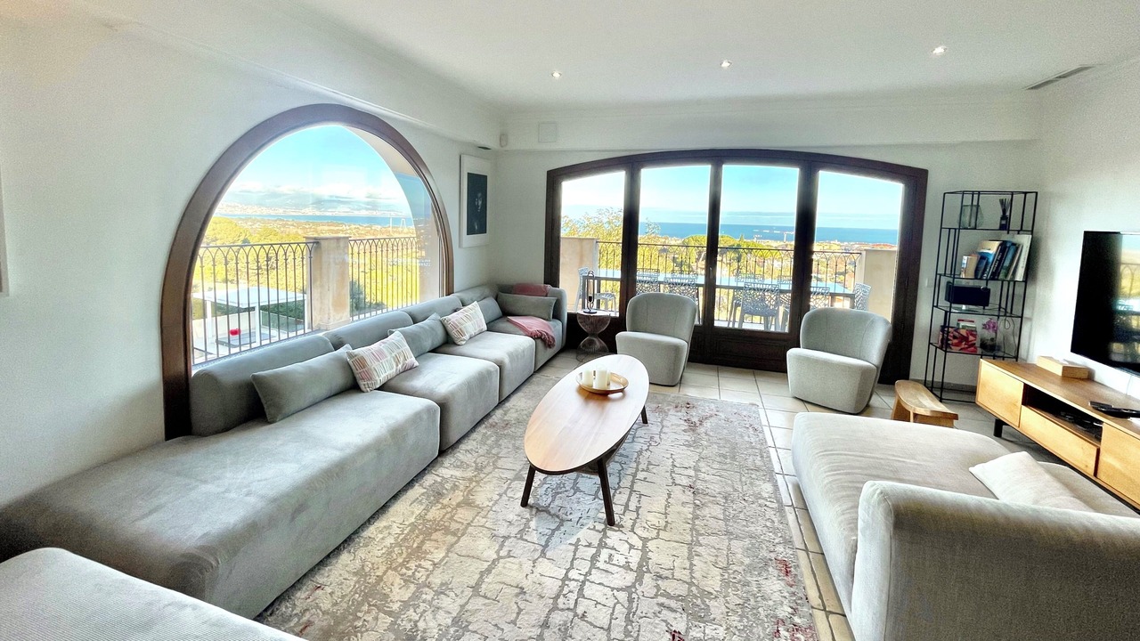 Photo of Livingroom in Antibes