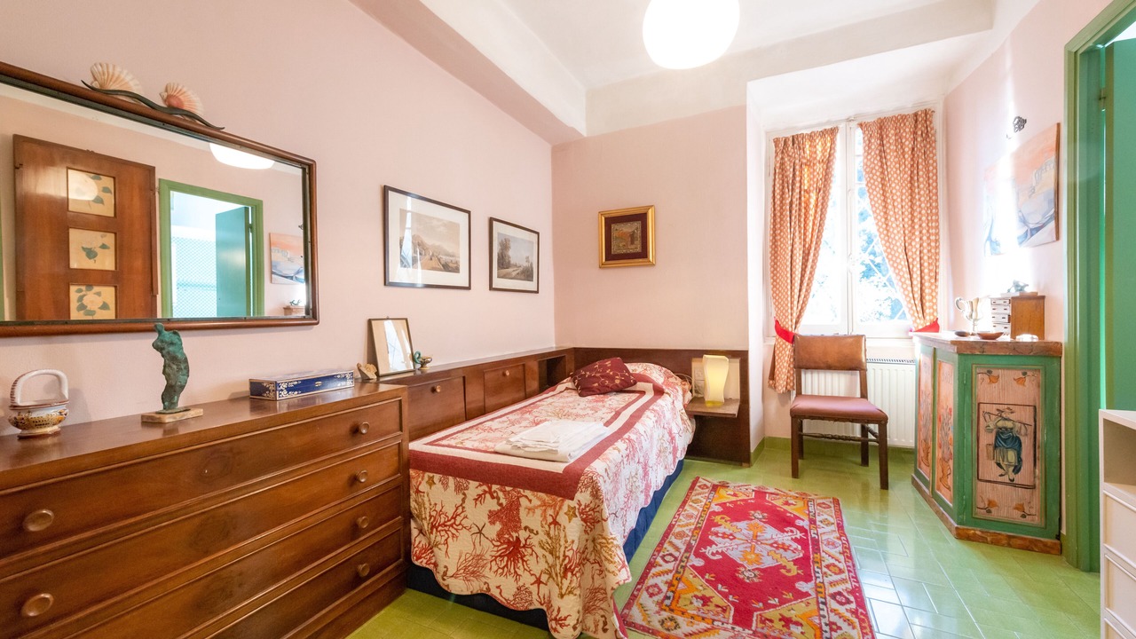 Photo of Bedroom in Paraggi