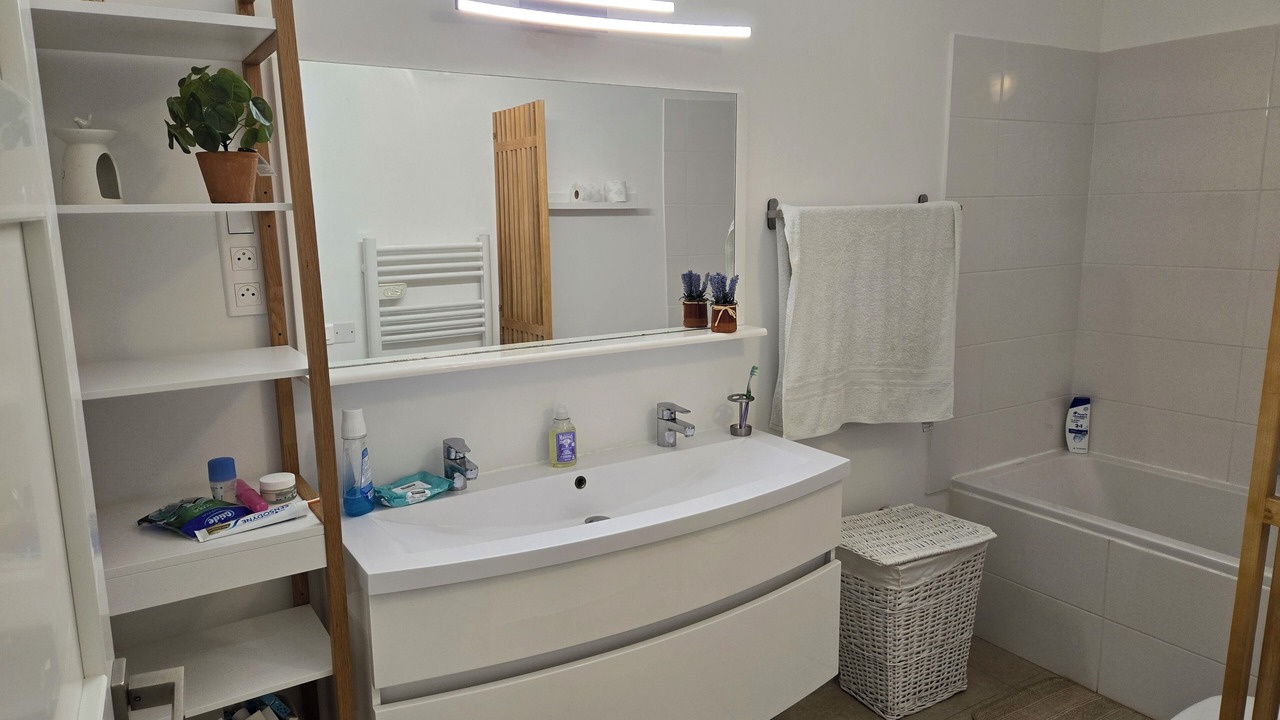 Photo of Bathroom in Cannes La Bocca
