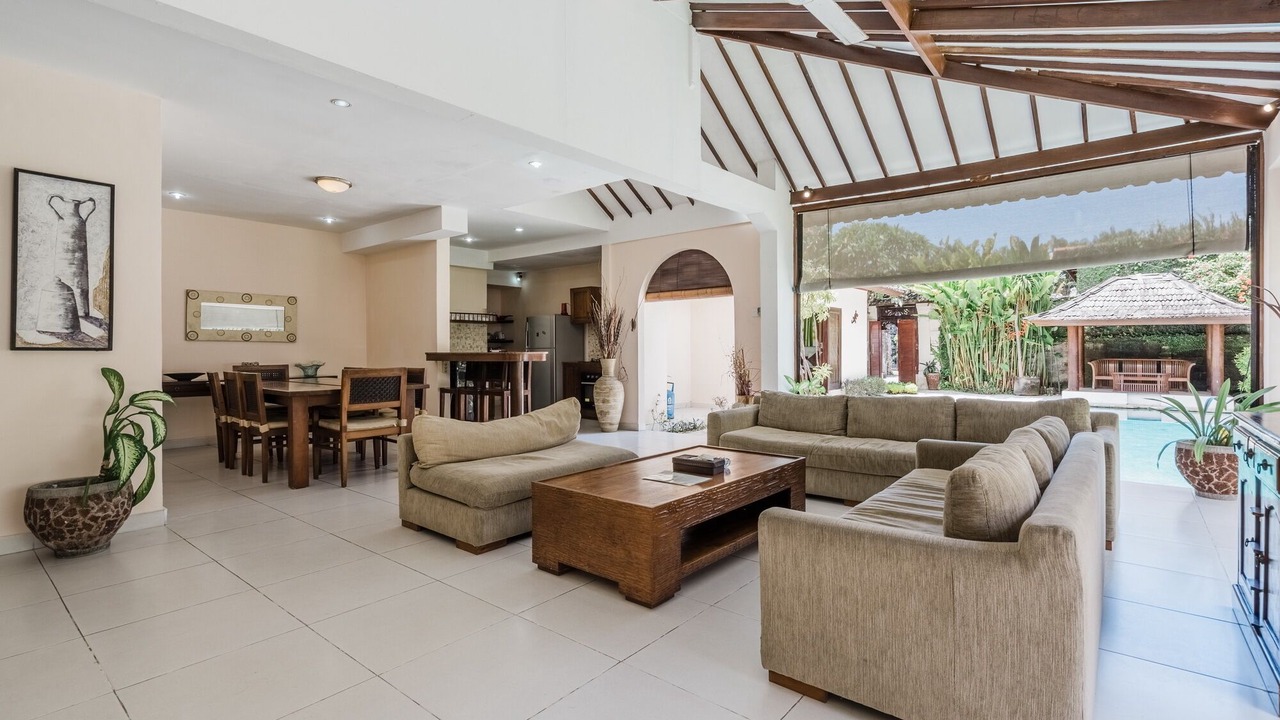 Photo of Livingroom in Sunset Road