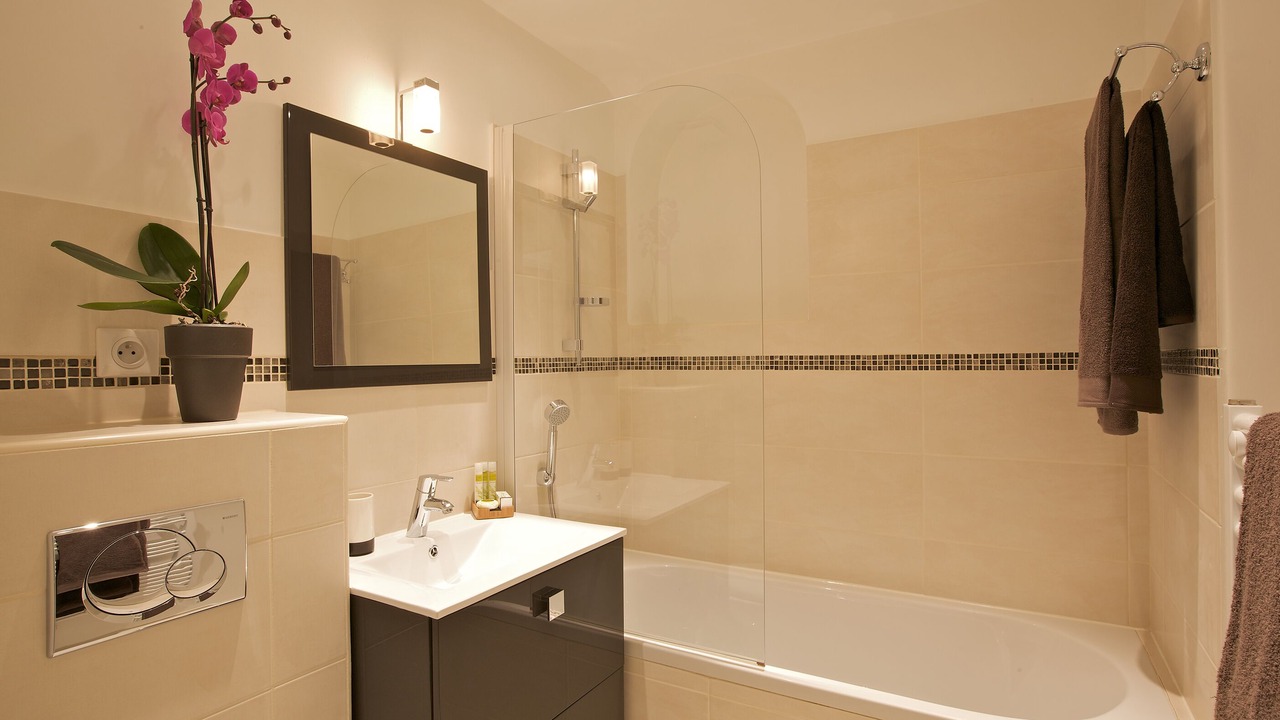 Photo of Bathroom in Juan-les-Pins