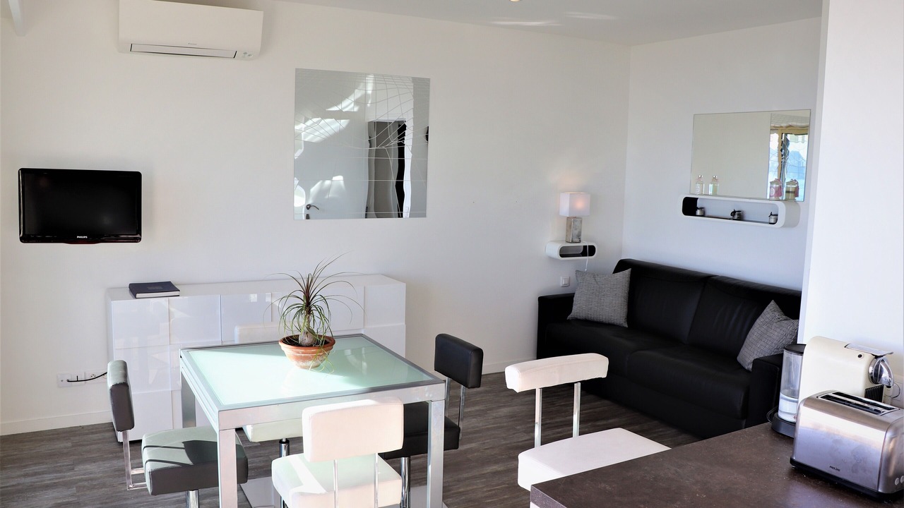 Photo of Livingroom in La Californie