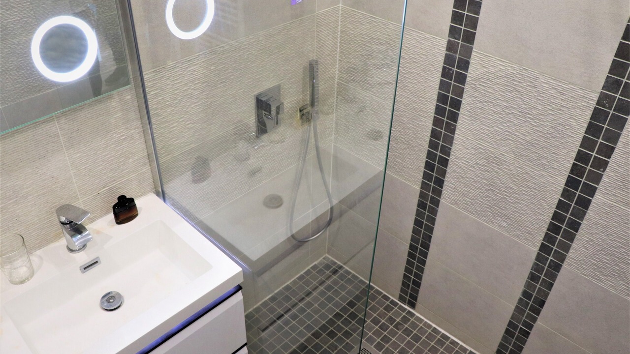 Photo of Bathroom in La Californie
