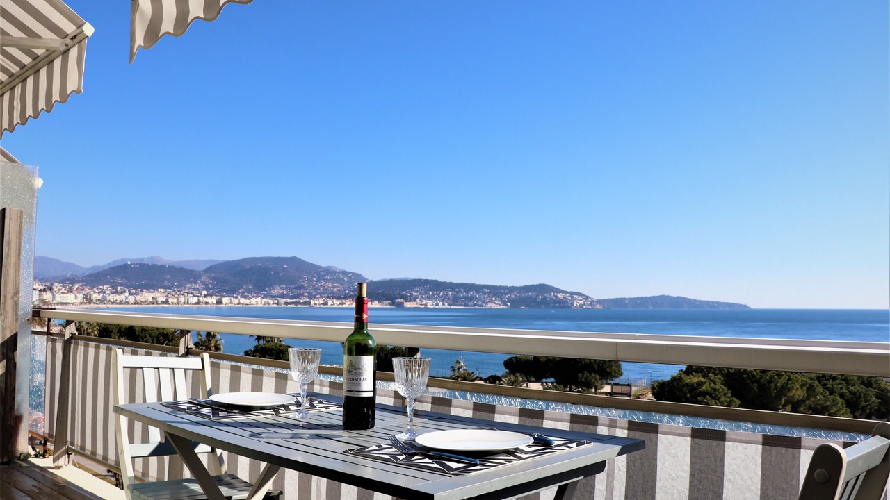 Photo of Outdoor in La Californie