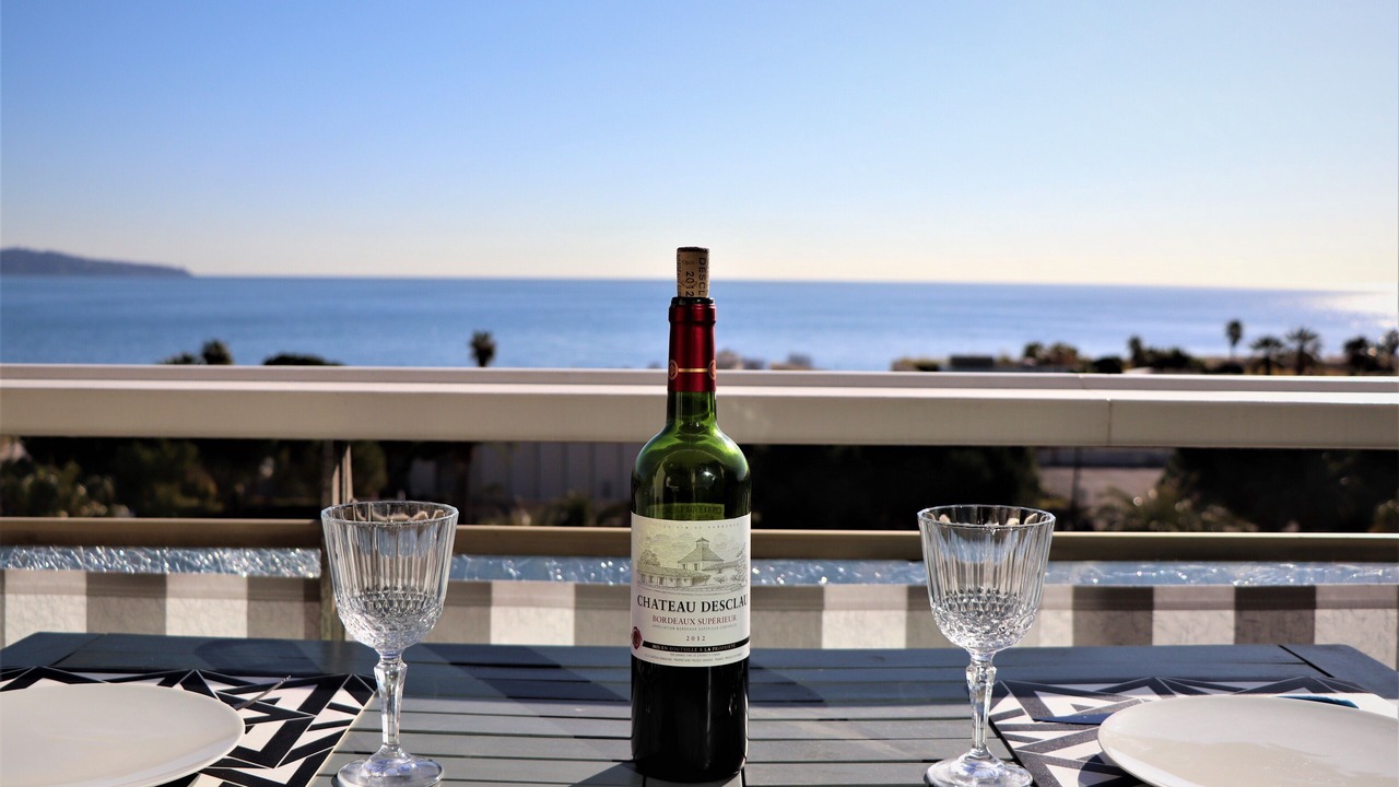 Photo of Outdoor in La Californie