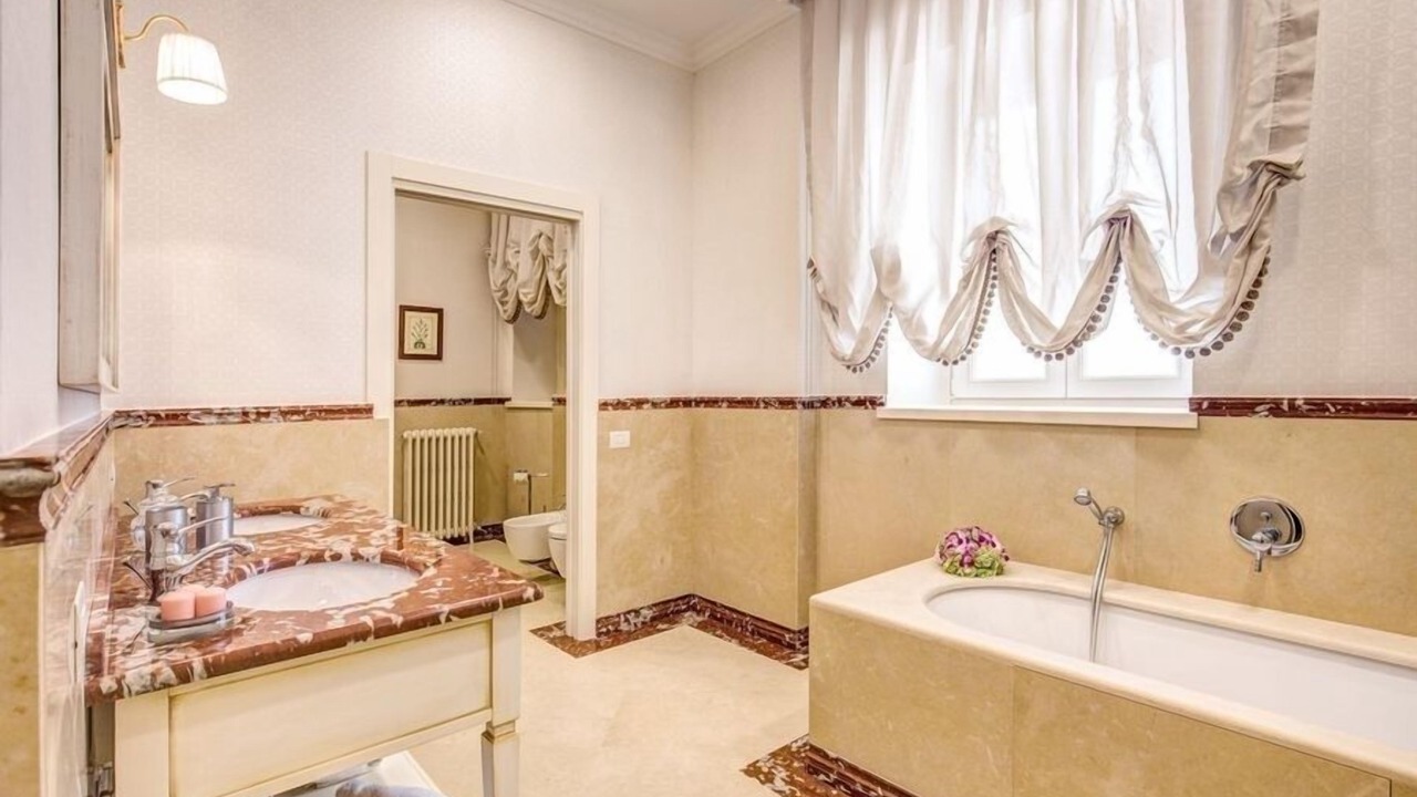 Photo of Bathroom in Campiglia Marittima