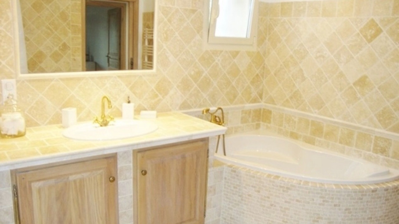 Photo of Bathroom in Les Maillans